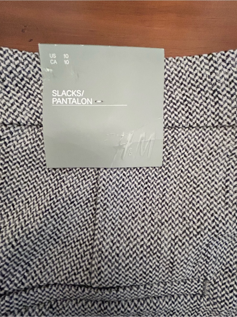 H&M NWT Herringbone Tweed Tapered Trousers Black White Size 10 - Picture 7 of 7